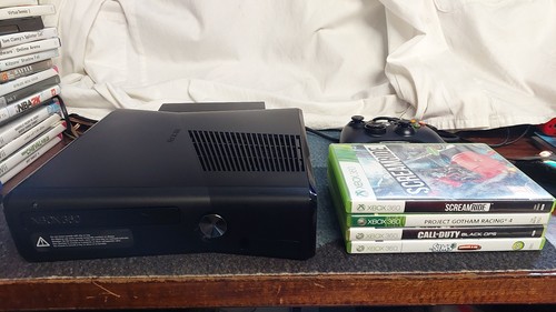 Xbox 360 slim 250gb avec - 250gb,
